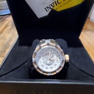 Invicta reserve 6037 in Rose gold wire bezel